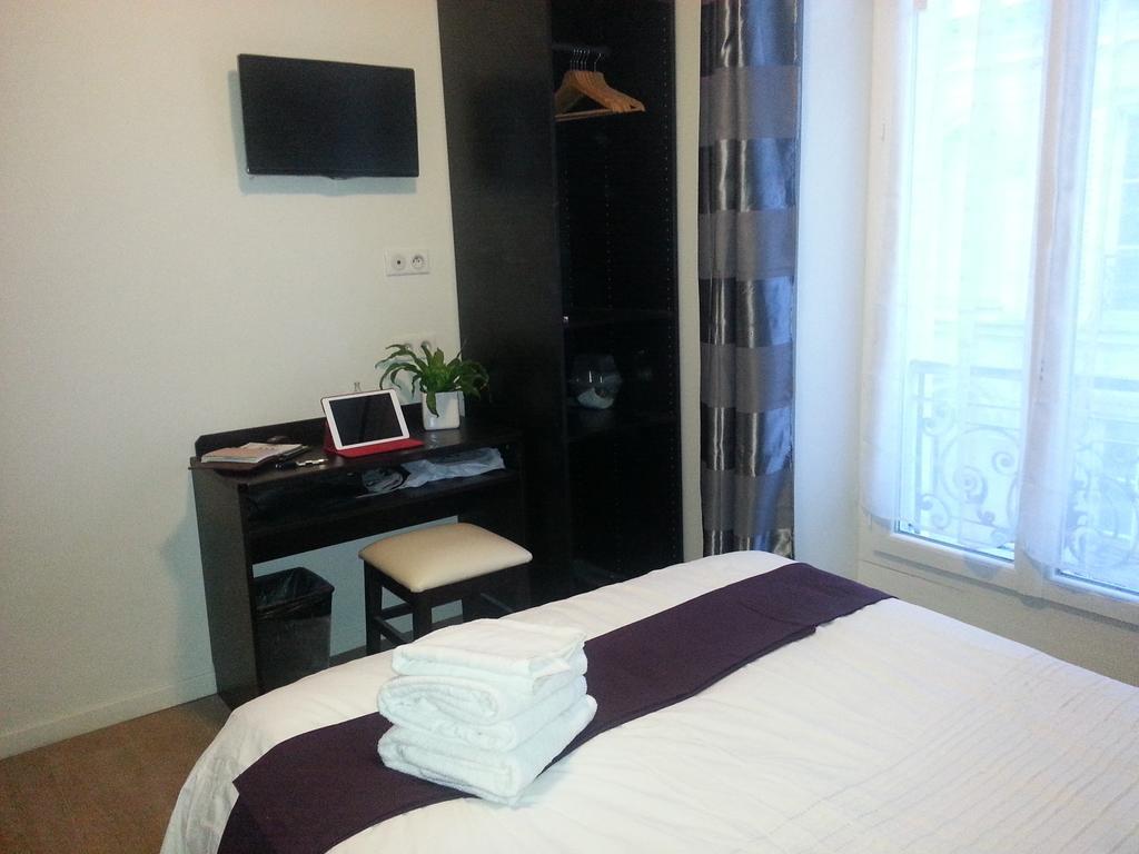 Hotel Du Quai De Seine Parijs Kamer foto